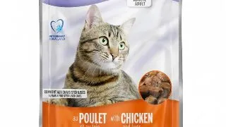 Hrana umeda pentru pisici Plaisir, Sterilizat, Pui si ficat, 100g