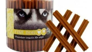 Recompense pentru caini Fine Dog, Bacon, 50 bucati, 12.5 cm