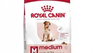 Royal Canin Medium Adult 7+ hrana uscata caine senior 15 kg