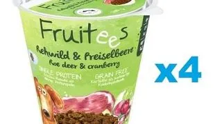 BOSCH Fruitees Snack recompense moi caini 4x200 g caprioara si merisor