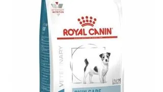 ROYAL CANIN Dog Skin Care Adult Small 4 kg Sac hrana uscata caini