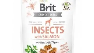 BRIT Care Dog Functional Snack Insect Recompense pentru caini, cu insecte 200 g