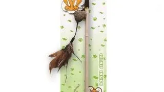 Jucarie pentru pisici Tatrapet Caty Natural, undita cu inimioare si pene, 40 cm