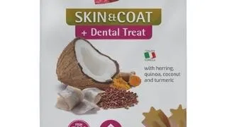 FARMINA N&D Quinoa Dental Treat Skin Coat Herring Mini 60 g gustare dentara cu hering, pentru caini talie mica