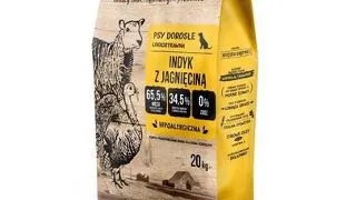 WIEJSKA ZAGRODA Sac hrana uscata caine talie medie, cu curcan si miel M 20kg