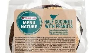 VERSELE-LAGA Menu Nature Jumatate nuca cocos cu umplutura de grasime si nuci 200g hrana pentru pasari salbatice