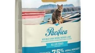 ACANA Pacifica Cat 4,5 kg hrana pentru pisici de toate varstele, cu peste
