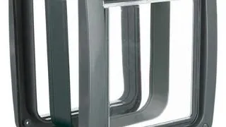 TRIXIE Usa pentru pisici cu 4 cai si tunel XL