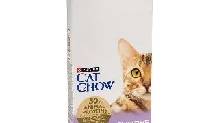 Hrana uscata pentru pisici Cat Chow Sensitive, Somon 15kg