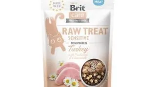 BRIT Care Raw Treat Freeze Dried Sensitive 40 g recompensa pisici cu probiotice, liofilizate