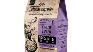 WIEJSKA ZAGRODA Hrana uscata pisici, cu pui si rata 1,6 kg