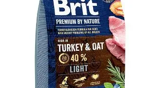 Hrana uscata pentru caini Brit Premium, Light 3kg