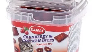 Sanal Cat cranberry and chicken bites cup 75 g