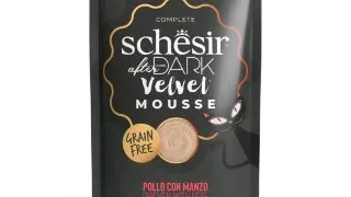 SCHESIR After Dark Velvet Mousse, Pui si Vita, plic hrana umeda fara cereale pisici, (mousse), 80g