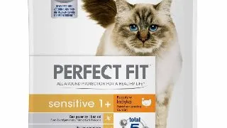 PERFECT FIT CAT SENSITIVE CURCAN 750 G